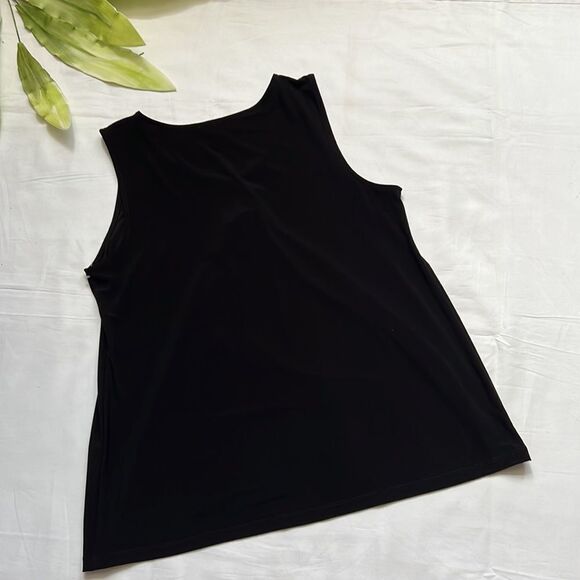 ⭐️dkny Sleeveless Mixed Media Top⭐️ - Picture 5 of 5